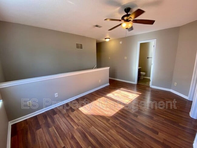 Building Photo - 16736 Aulton Dr