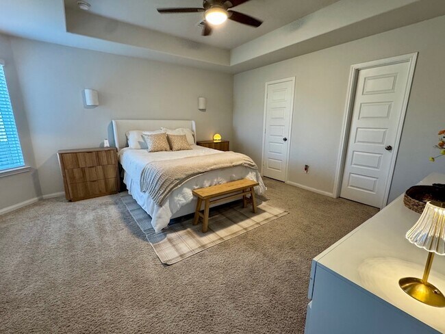 Building Photo - 22541 Cormorant Ct