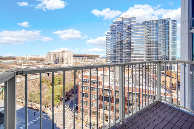 Building Photo - 1600 S Indiana Ave