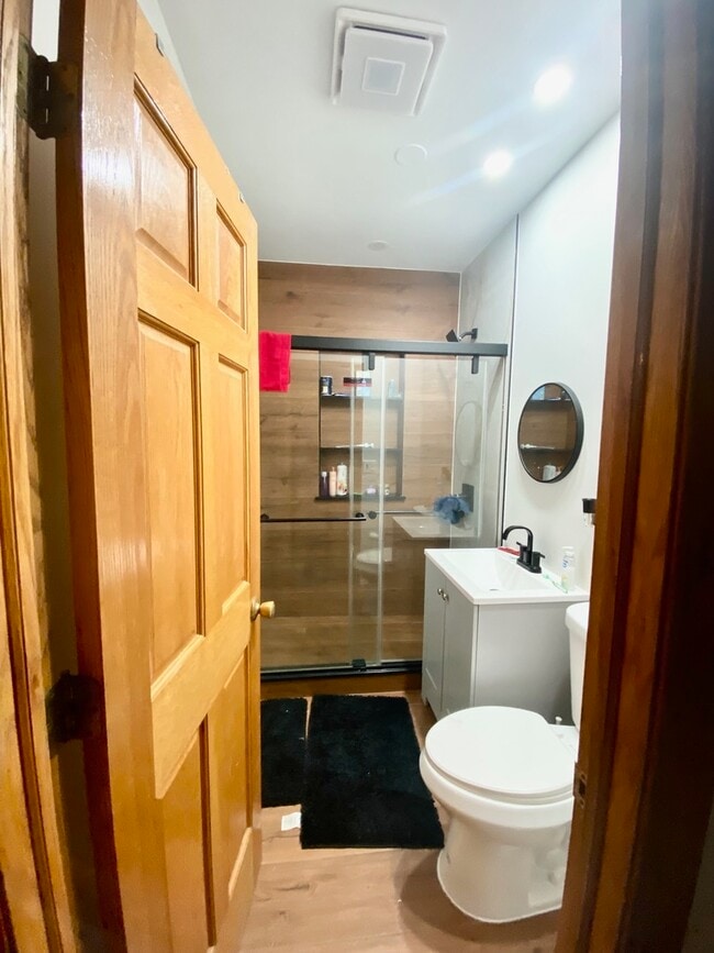 Building Photo - 5225 W Deming Pl