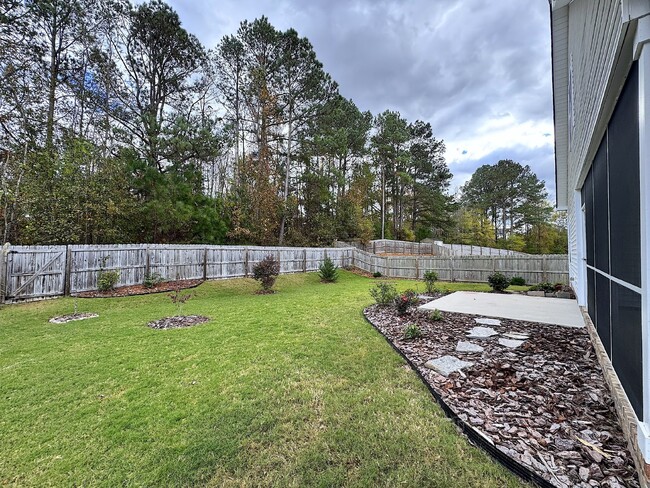 Building Photo - Spacious 3 Bedroom Home in Garner!