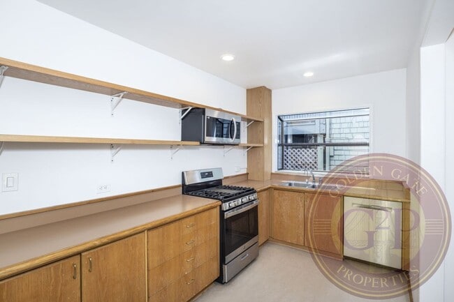 Building Photo - Potrero Hill - 2 BR, 1 BA House 1,124 Sq. ...
