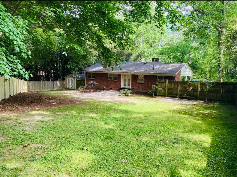 Building Photo - 3 Woodward Way