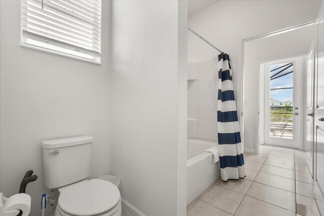 Building Photo - 301 Ballo Dr