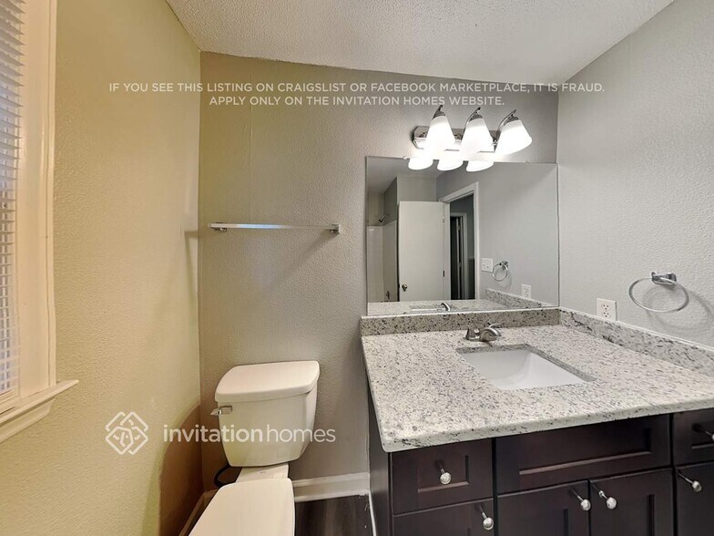 Building Photo - 9635 Watergate Rd