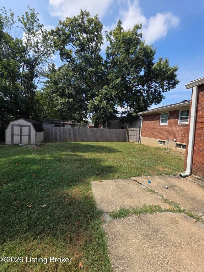 Building Photo - 9422 Hudson Ln
