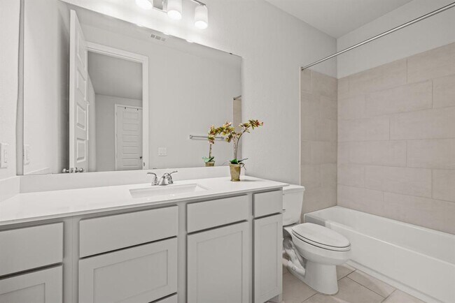 Building Photo - 14516 Kira Ln