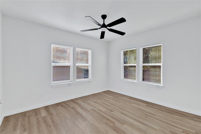 Building Photo - 326 W Rainey St