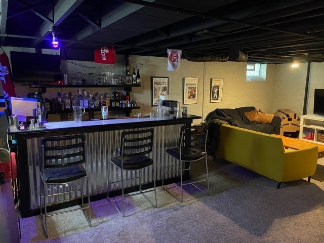 Building Photo - 720 -722 Louis Ave