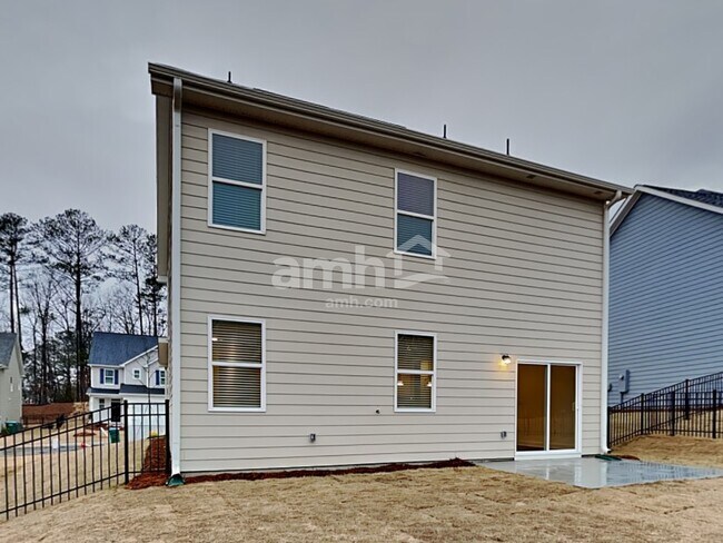 Building Photo - 560 Smt Vw Ln
