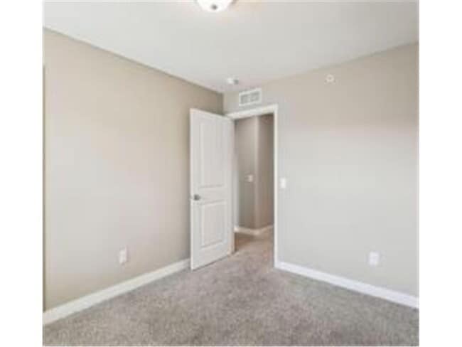 Building Photo - 5407 96th Ave N