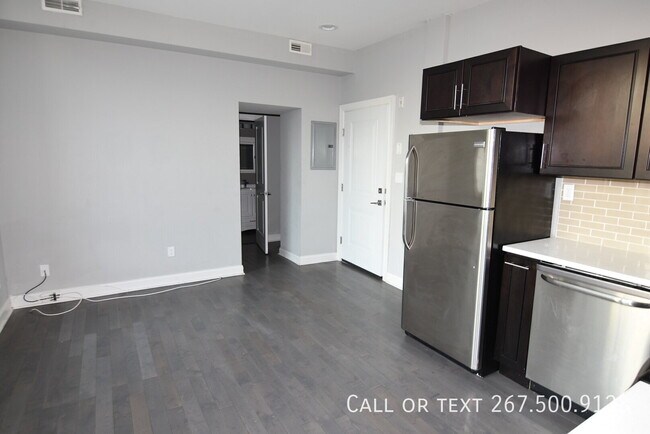 Building Photo - 4100 Parkside Ave