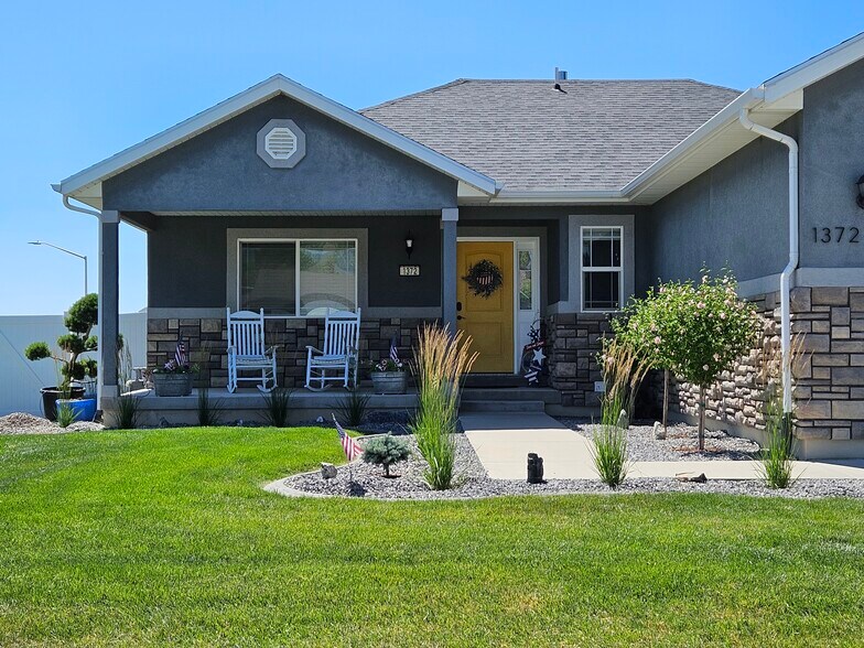 Primary Photo - 1368 S 1050 W