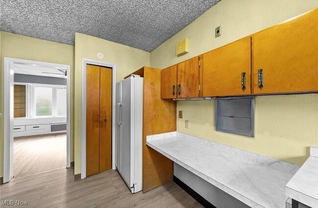 Building Photo - 14724 Clifton Blvd