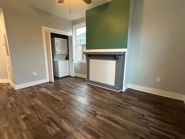 Building Photo - 216 Kinsey Ave