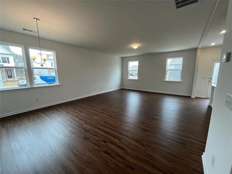 Building Photo - 140 Windover Wy