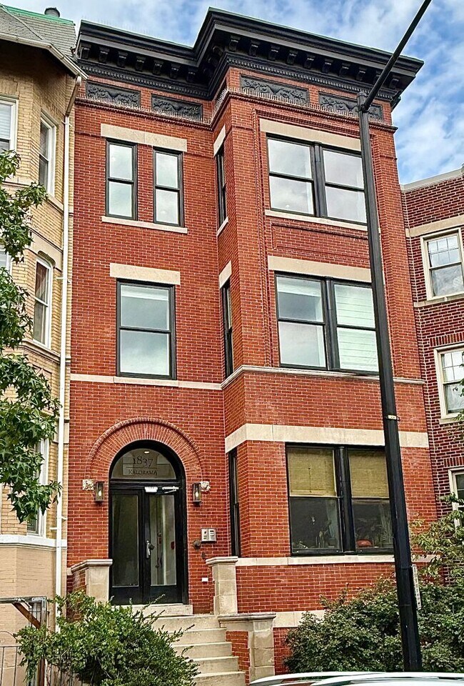Building Photo - 1837 Kalorama Rd NW