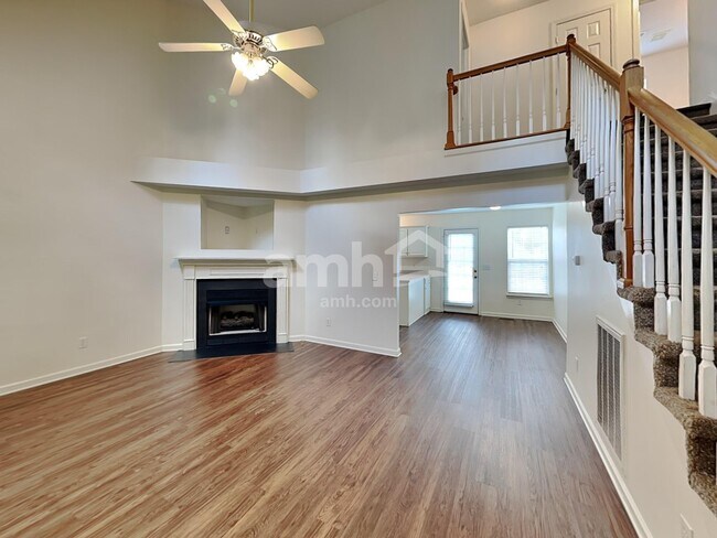 Building Photo - 212 Parrish Pl