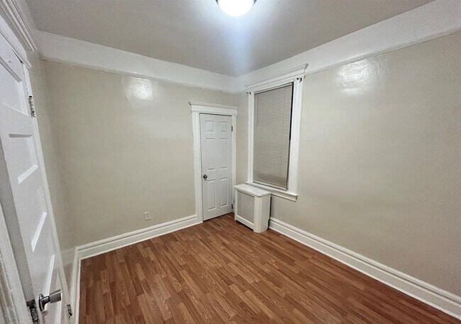 Building Photo - 37 Wilson Ave