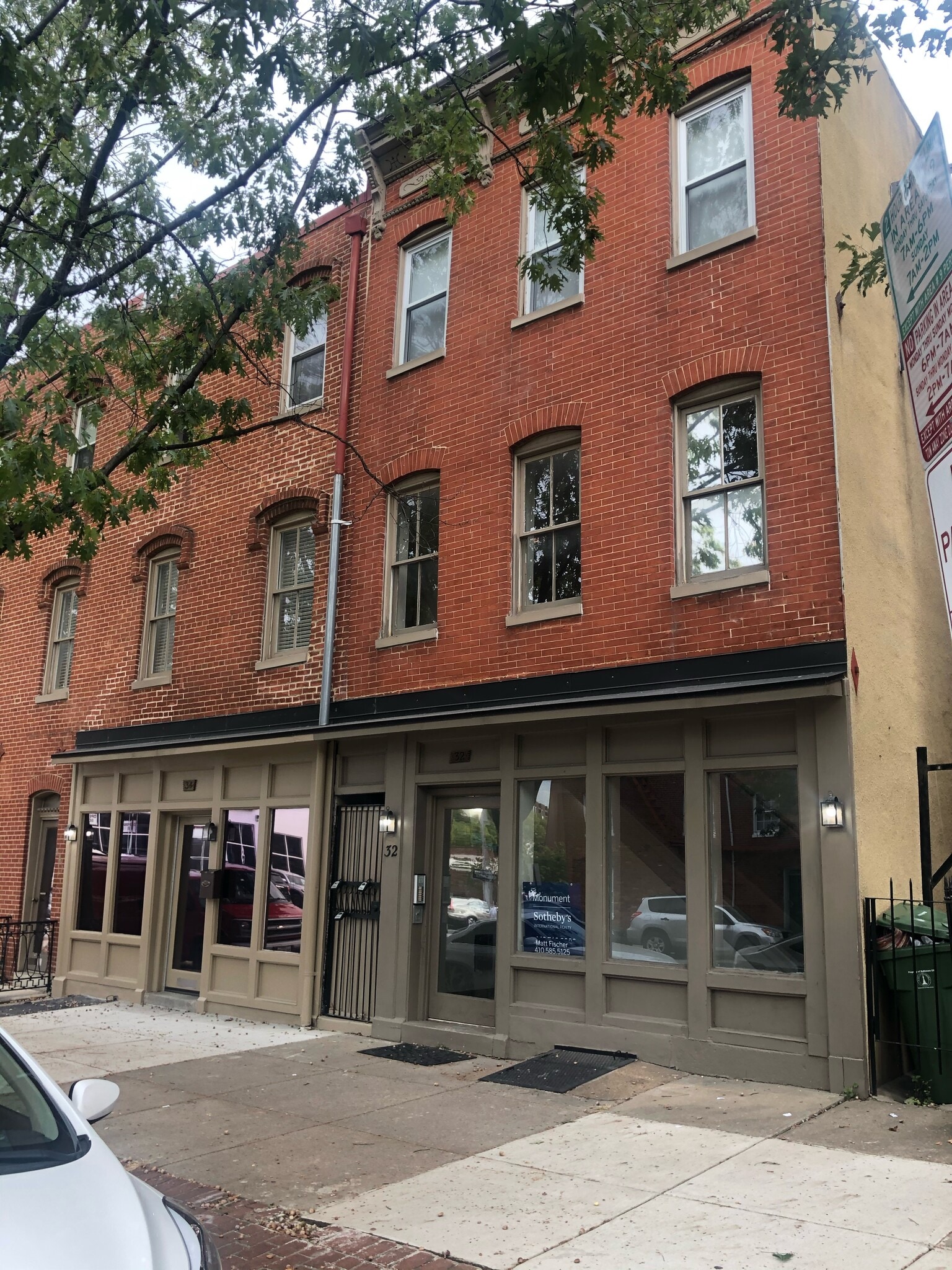 Main building - 32 W Montgomery St