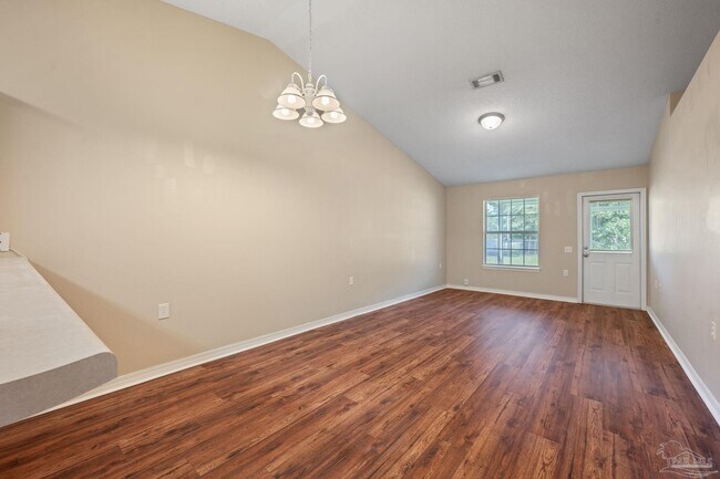 Building Photo - 9771 Cobblebrook Dr
