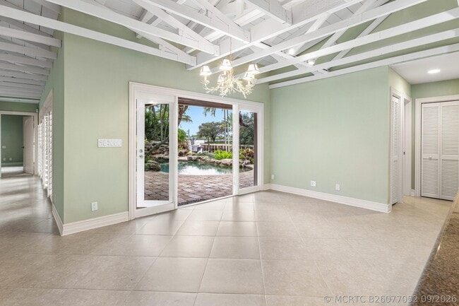 Building Photo - 122 Marlin Dr
