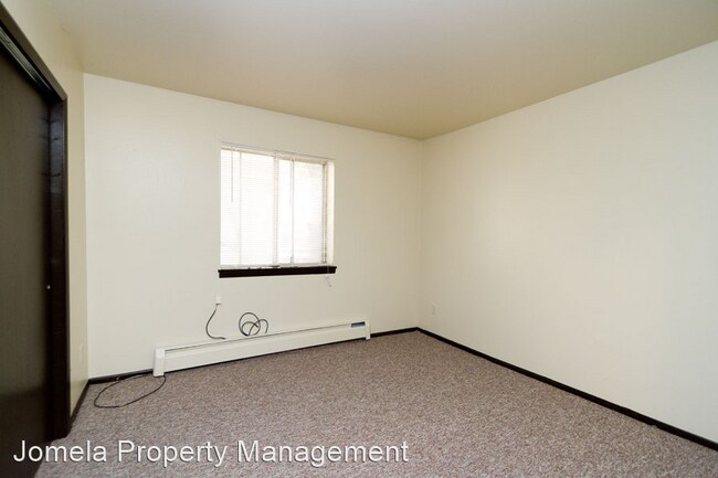 Building Photo - 3345 W Highland Blvd
