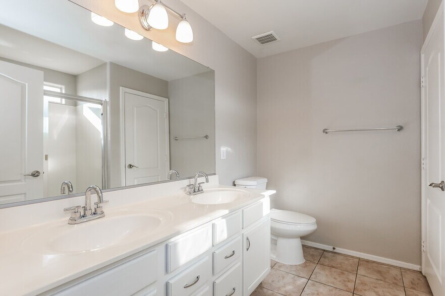 Building Photo - 1901 N 129th Ave