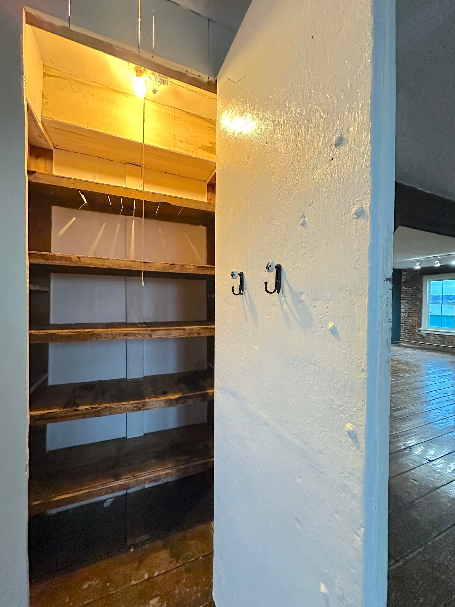 Building Photo - 12 Front St