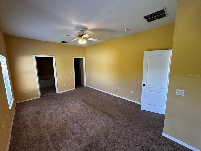 Building Photo - 1111 Hacienda Cir