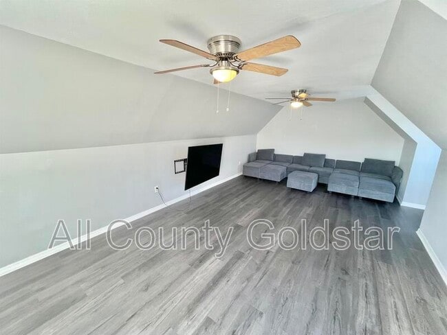 Building Photo - 4254 Flamingo Blvd