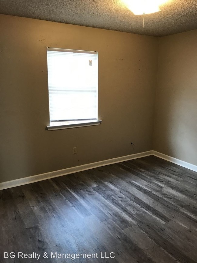 Building Photo - 426 Vieux Orleans Cir