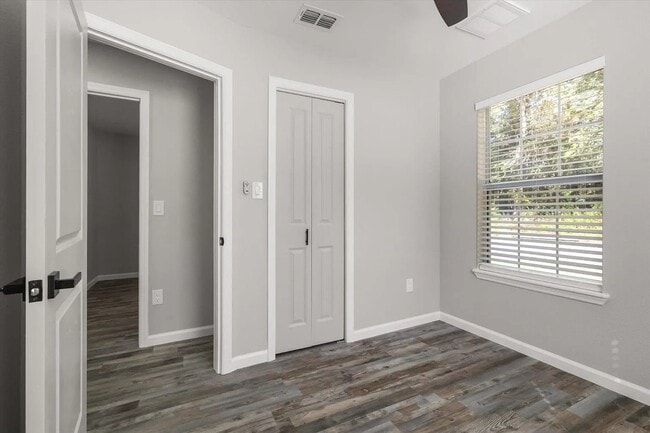 Building Photo - Baltic Avenue