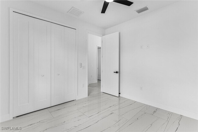 Building Photo - 4112 2nd St SW