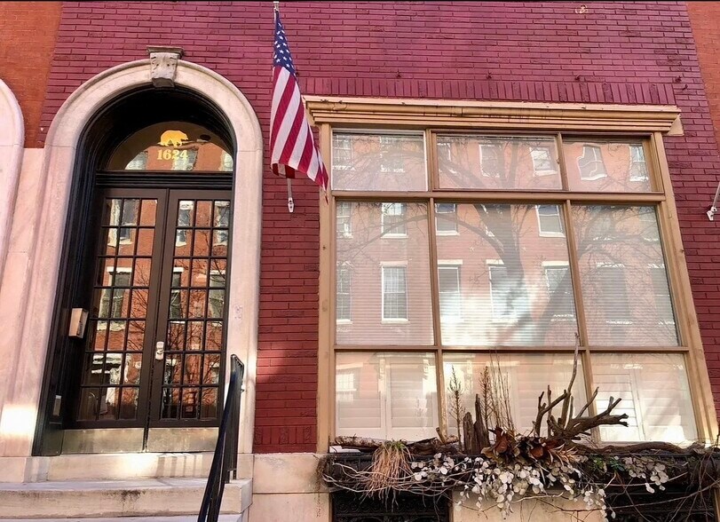 Building Photo - 1624 Spruce St