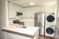 Building Photo - 230 Texas Ave