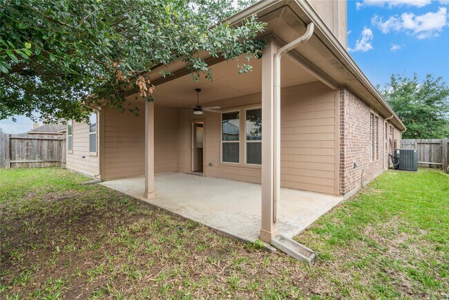 Building Photo - 8934 Finnery Dr