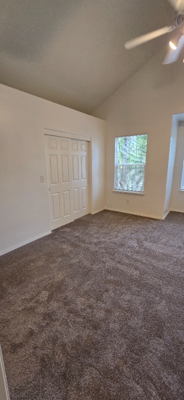 Building Photo - 18582 SW Takena Ct