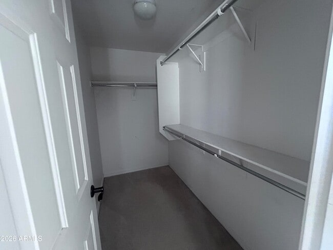 Building Photo - 29789 W Fairmount Ave