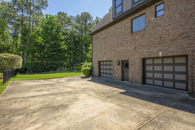 Building Photo - 3924 Butler Springs Way
