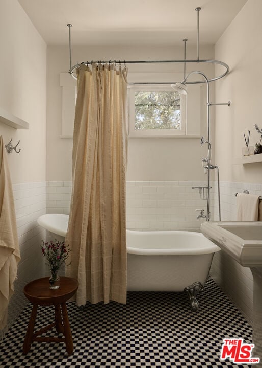 Building Photo - 2606 W Ave 30