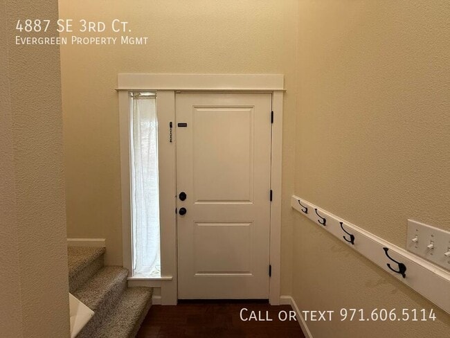 Building Photo - 4887 SE 3rd Ct