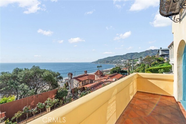 Building Photo - 17501 Castellammare Dr