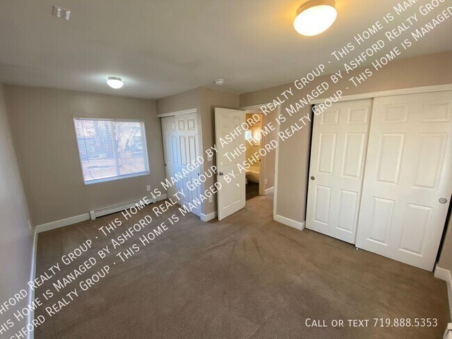 Building Photo - 511 1/2 Swope Ave-