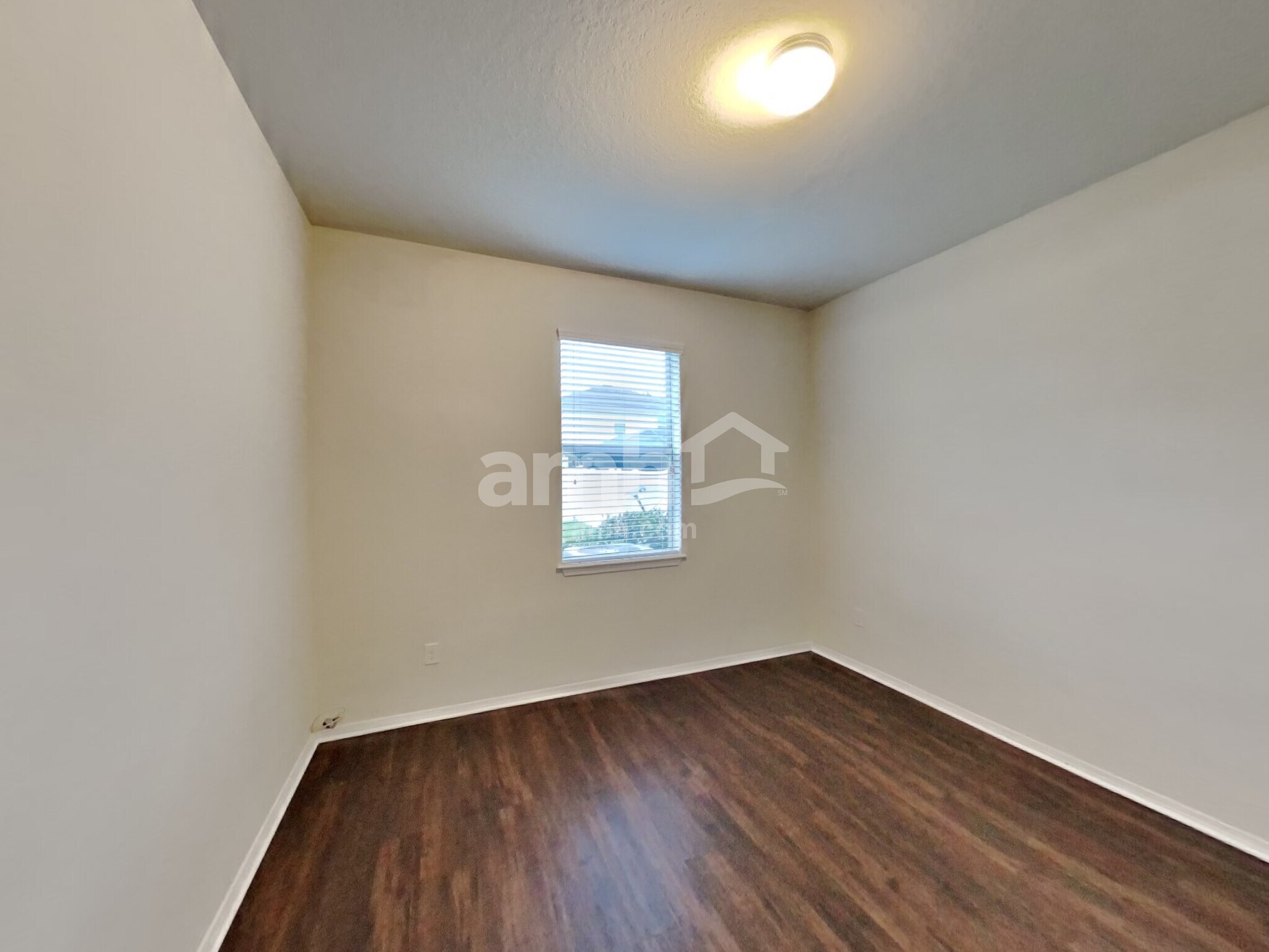 Building Photo - 2806 Maple Brook Loop