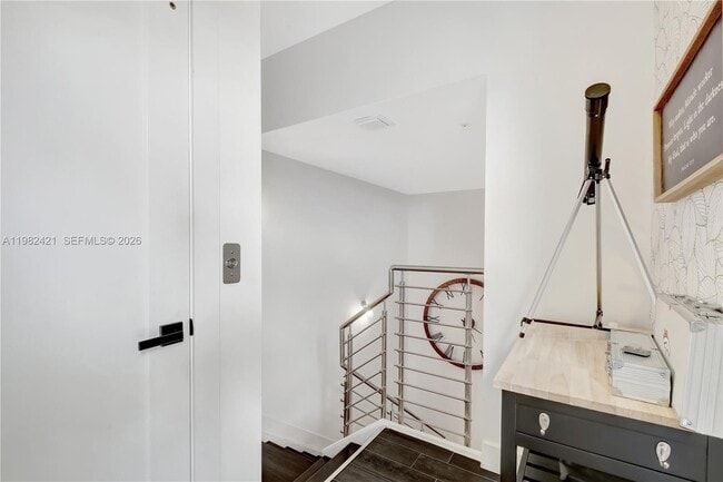 Building Photo - 6630 NW 104th Path