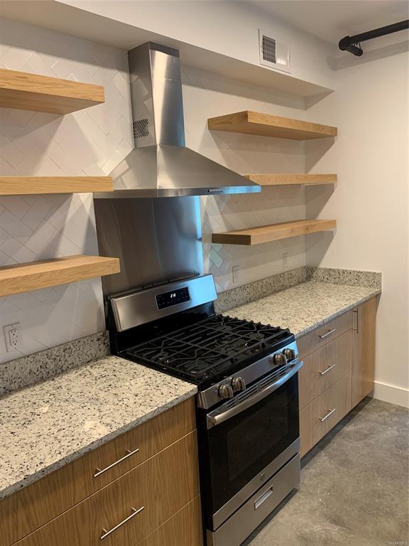 Building Photo - 101 N Bridge St