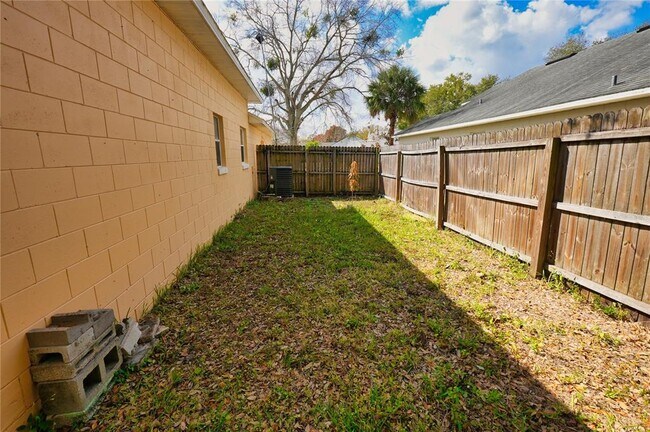 Building Photo - 11702 Cuxham Dr