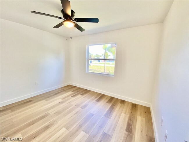 Building Photo - 11291 Linda Loma Dr