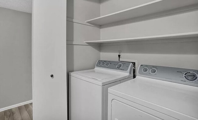 Building Photo - 3305 Capstan Way